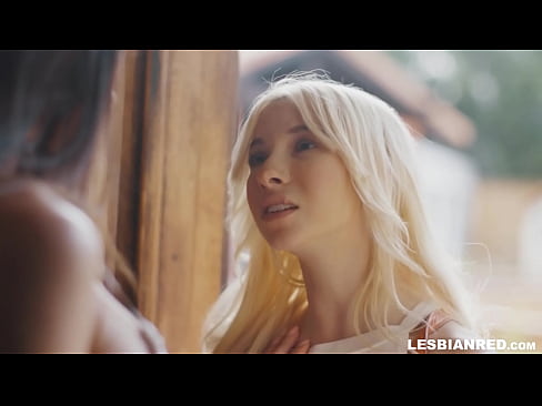 ❤️ It-tifla tiġi d-dar ftit xhur wara u tispiċċa tiekol il-pussy tal-stema taghha ❤️ Porno fb f'mt.porn-93.ru ️❤